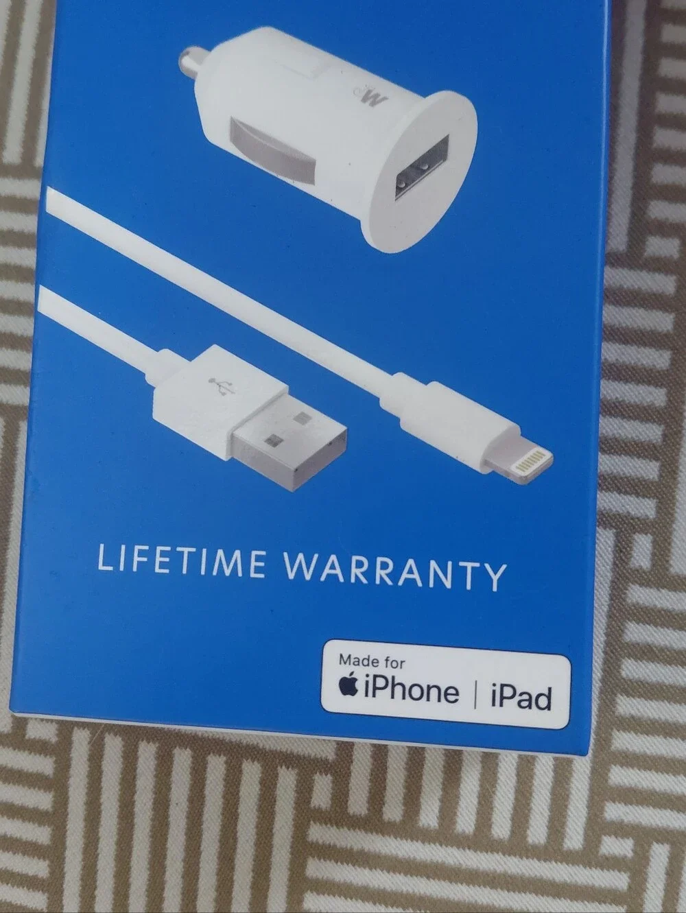Just Wireless White Car Charger with 4ft Lightning Cable New In Box